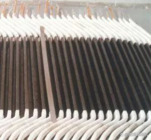 如何防止高壓電機(jī)定子繞組端部出槽口處電暈？(圖2)