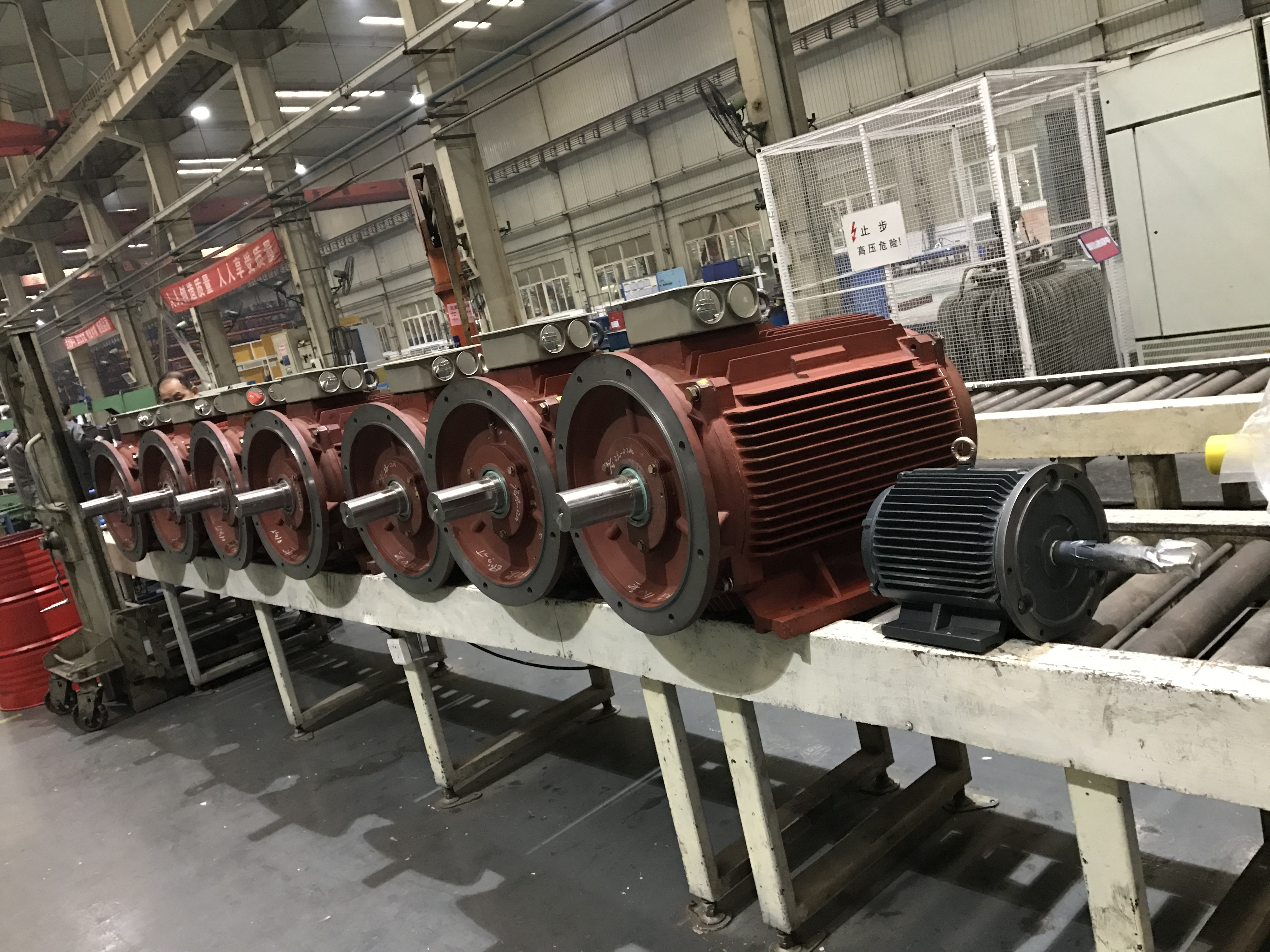 高壓三相異步電機現代工業的動力巨擘
